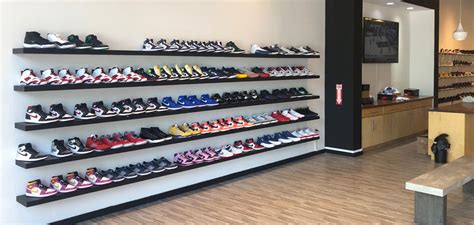 top rated shoe stores near me open now